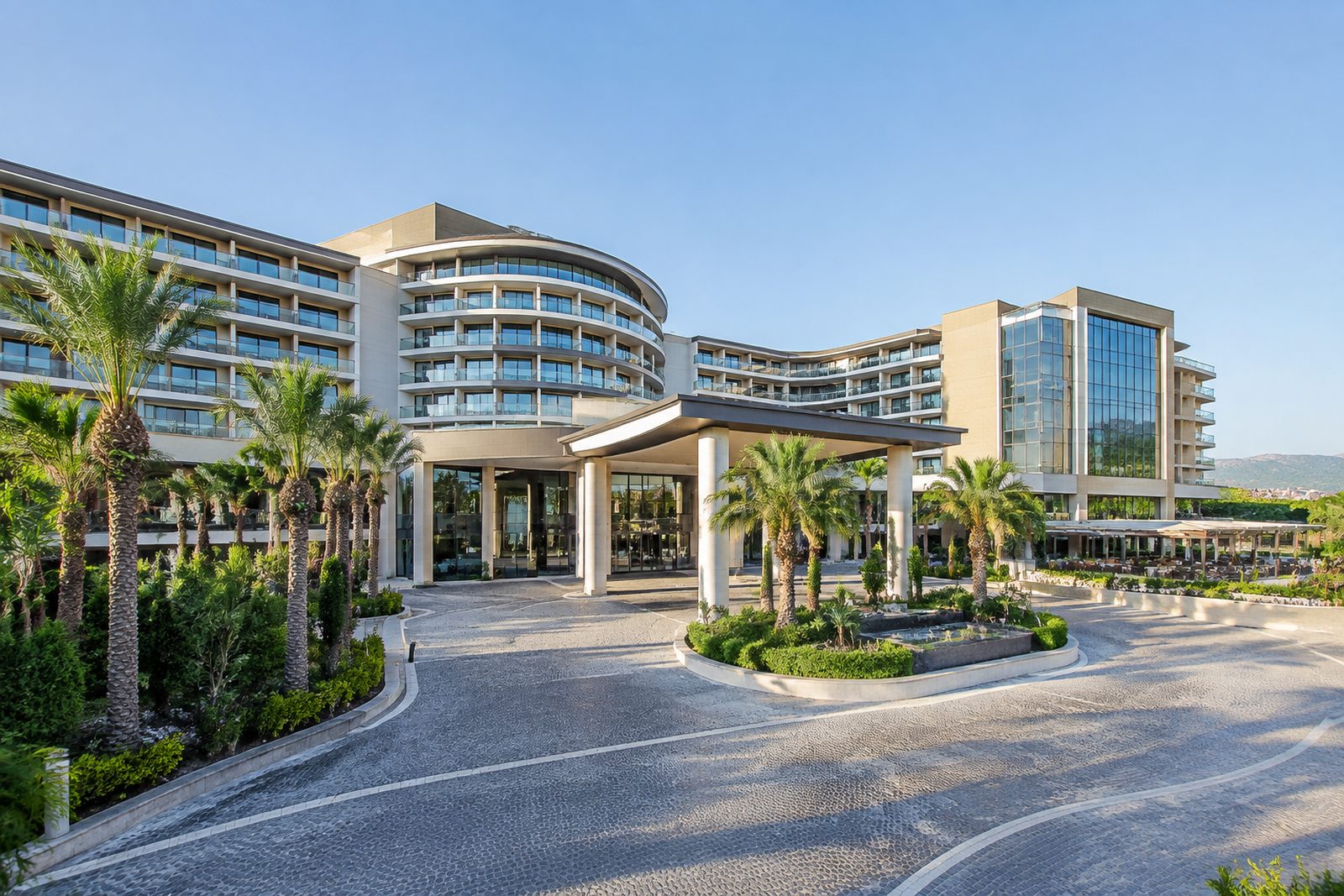 Royal Seginus Hotel